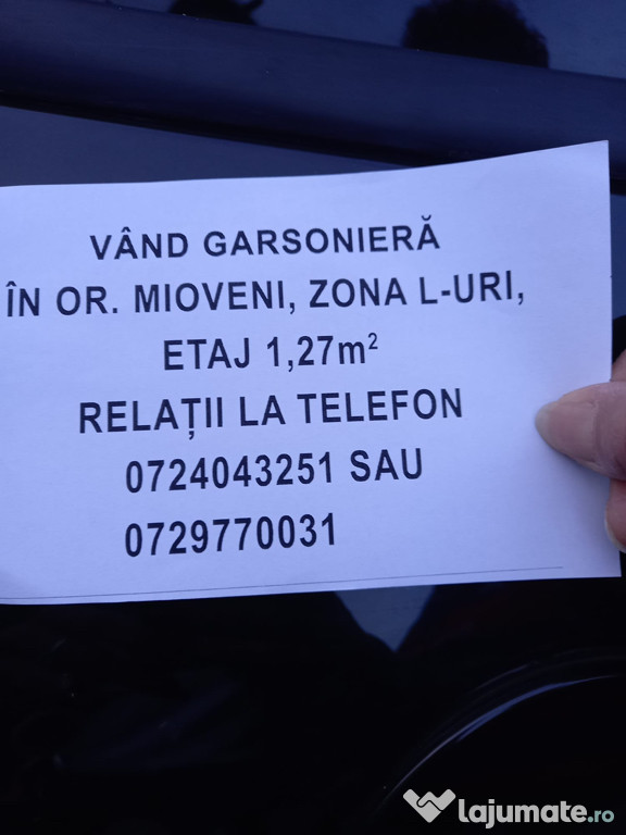 Vând garsonieră Mioveni