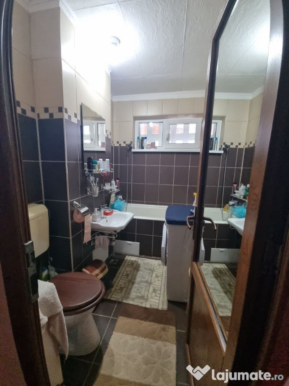 Apartament 2 camere zona Central,str Harmanului,