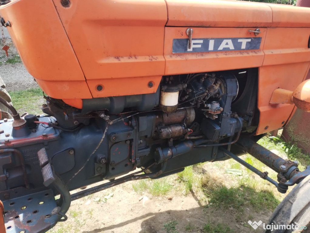 Tractor Fiat 450 plug și freză