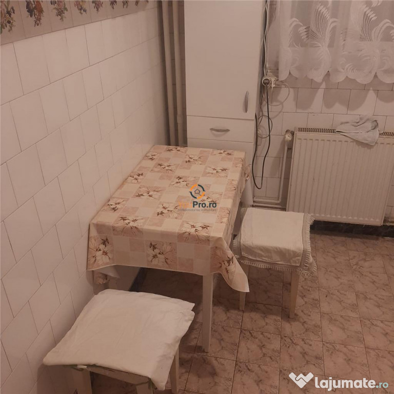 Apartament 2 camere decomandat etaj 1 Gheorghe Lazar,Bloc cu