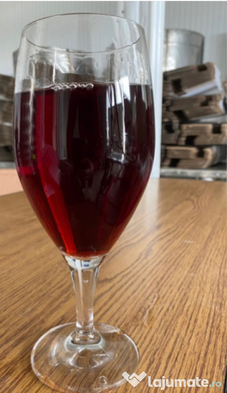 Vin roze făcut la presă