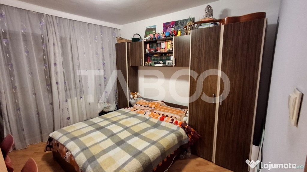 Apartament de inchiriat Valea Aurie 3 camere 2 bai 2 balcoan