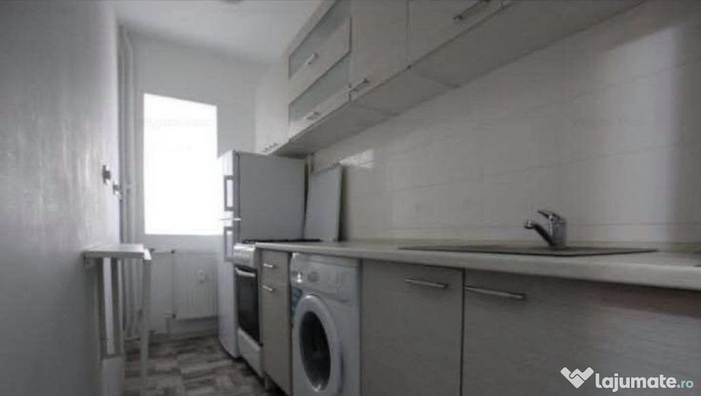 Apartament 1 camera, 30mp., etaj 2, Baza 3-Carrefour