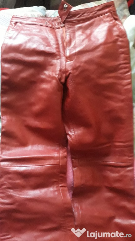 Pantaloni din piele naturala