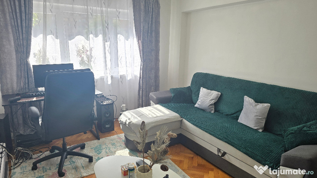 Vand apartament cu 2 camere decomandat, Deva, Eminescu (Profi), et 1