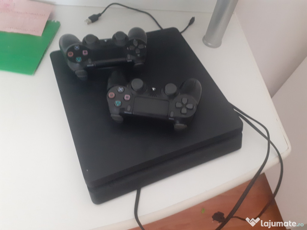 Vand ps4 slim pret 250lei
