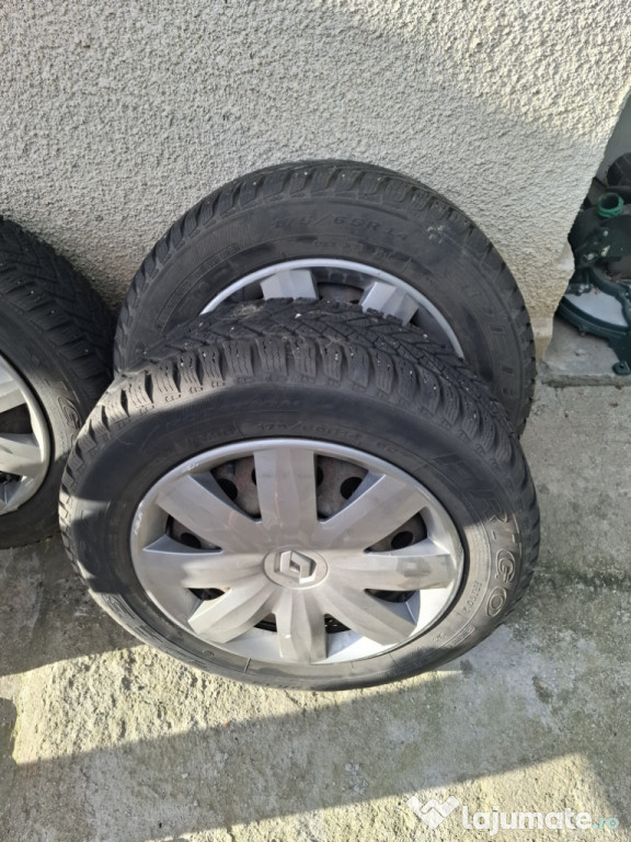 4 roti de iarna cu jante si capace originale Renault 175/65 R14