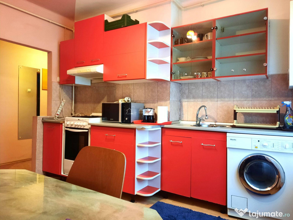 Apartament 2 camere de inchiriat Ultracentral Zona Hotel Riv