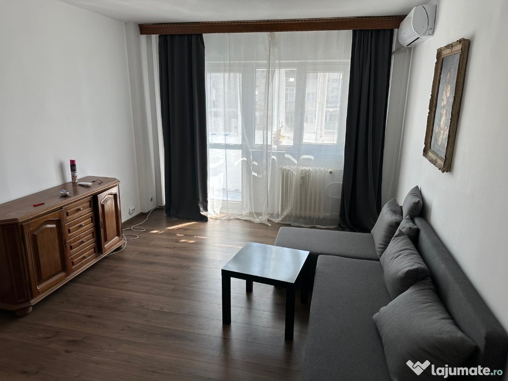 Particular, Inchiriez 2 camere semidecomandat