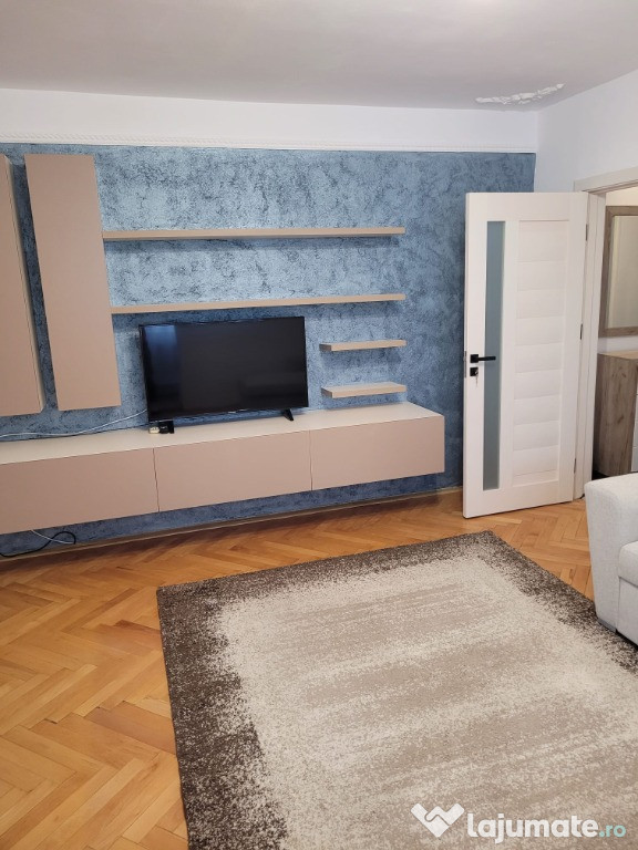Apartament 2 camere, central, zona Mihai Viteazul (Cinema Arta)