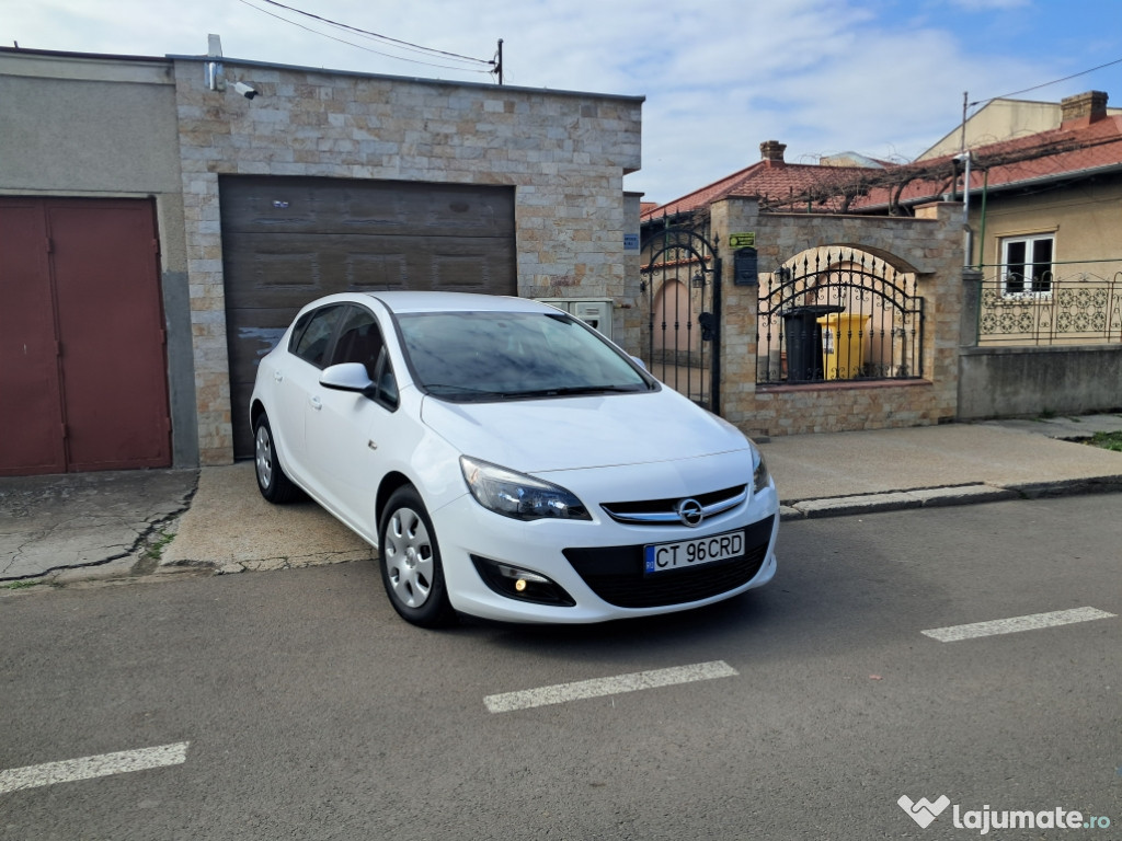 Opel Astra J * 2016 * * 95 .000 KM * Stare Nouă * 100 cp*