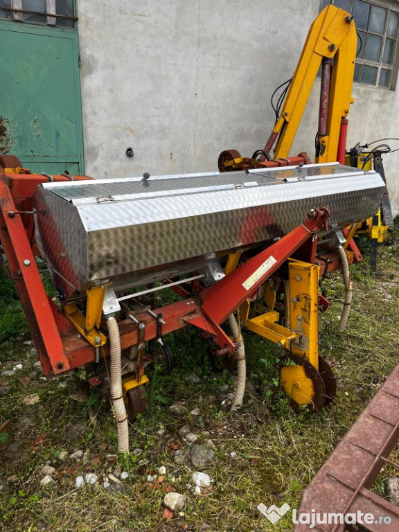 Prasitoare Gaspardo cu rezervor de inox si palnie