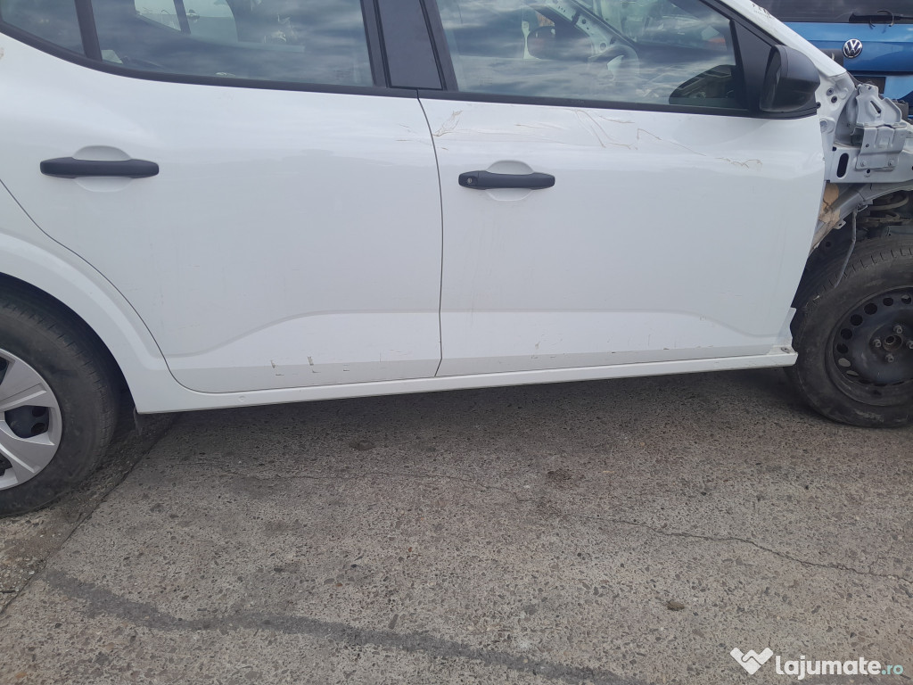 Prag dreapta Dacia Sandero 3 1.0 Benzina 2020