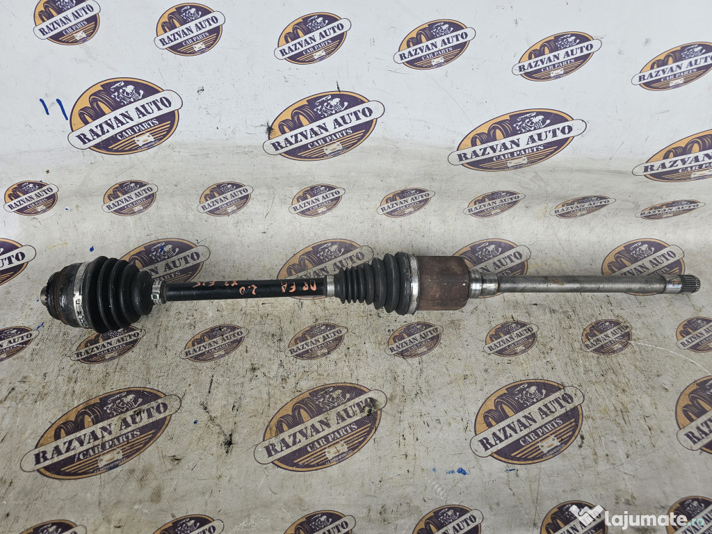 Planetara dreapta fata BMW X3 F25 2.0 2012