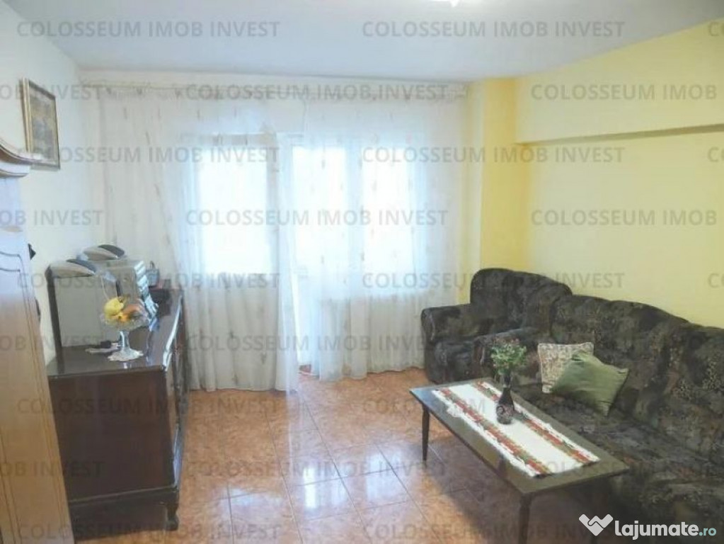 Apartament 4 camere, semidecomandat - zona Grivitei