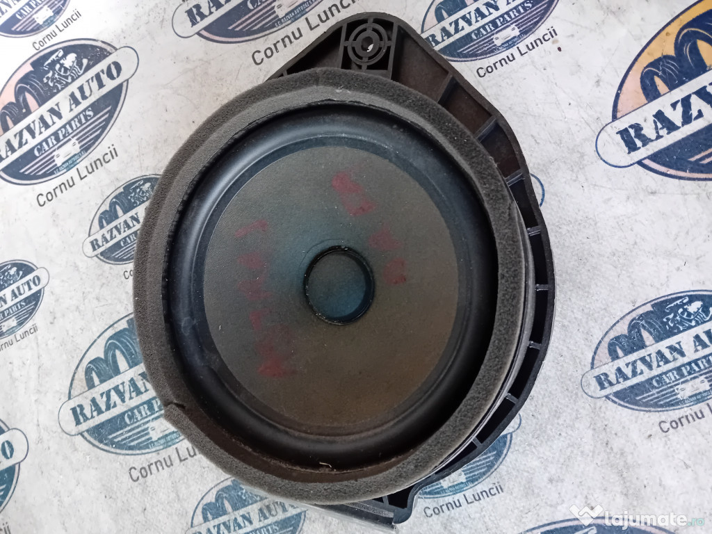 Boxa dreapta fata Opel Astra J