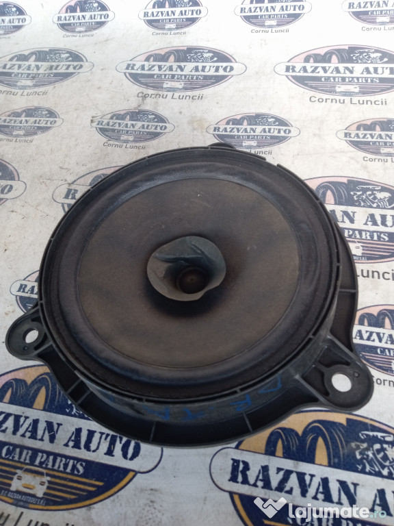 Boxa dreapta fata Renault Captur 2015