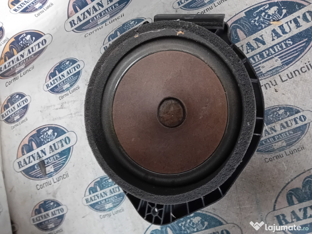 Boxa stanga fata Opel Astra J
