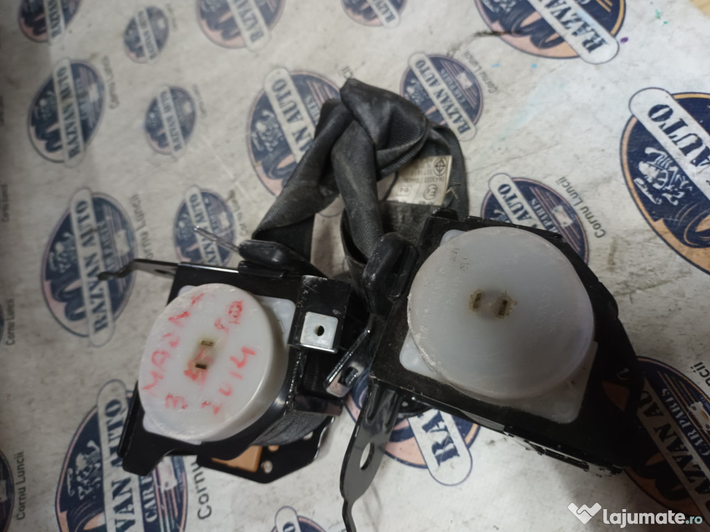 Set centuri spate stanga-dreapta Mazda 3 2014