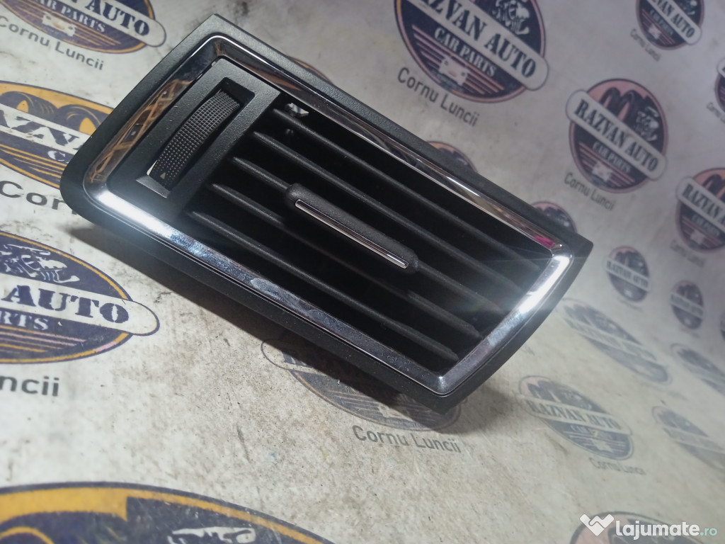 Grila ventilatie stanga Seat Toledo 2013