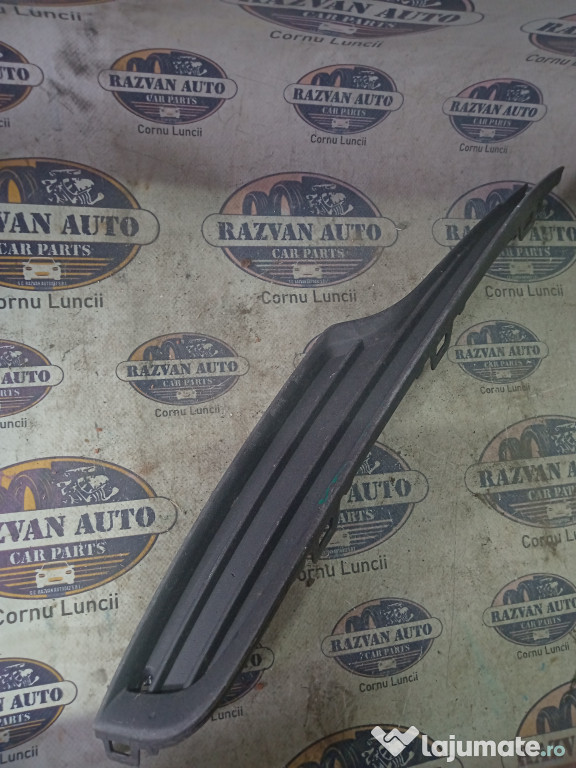Grila proiector dreapta Volkswagen Golf 7 2014