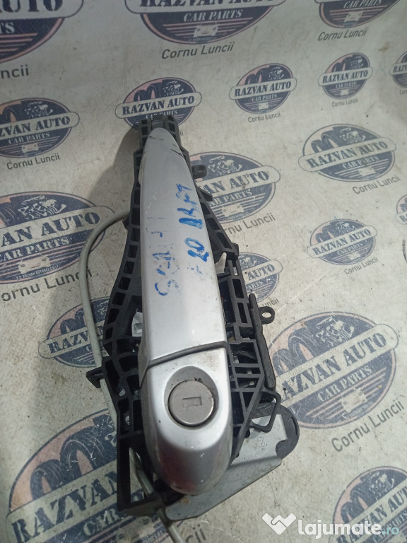 Maner exterior dreapta fata BMW Seria 1 F20 2014