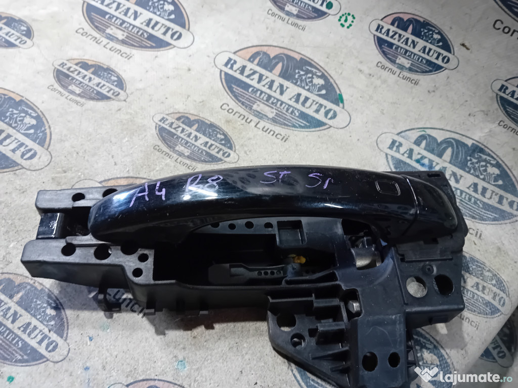 Maner exterior stanga spate Audi A4 B8 2014