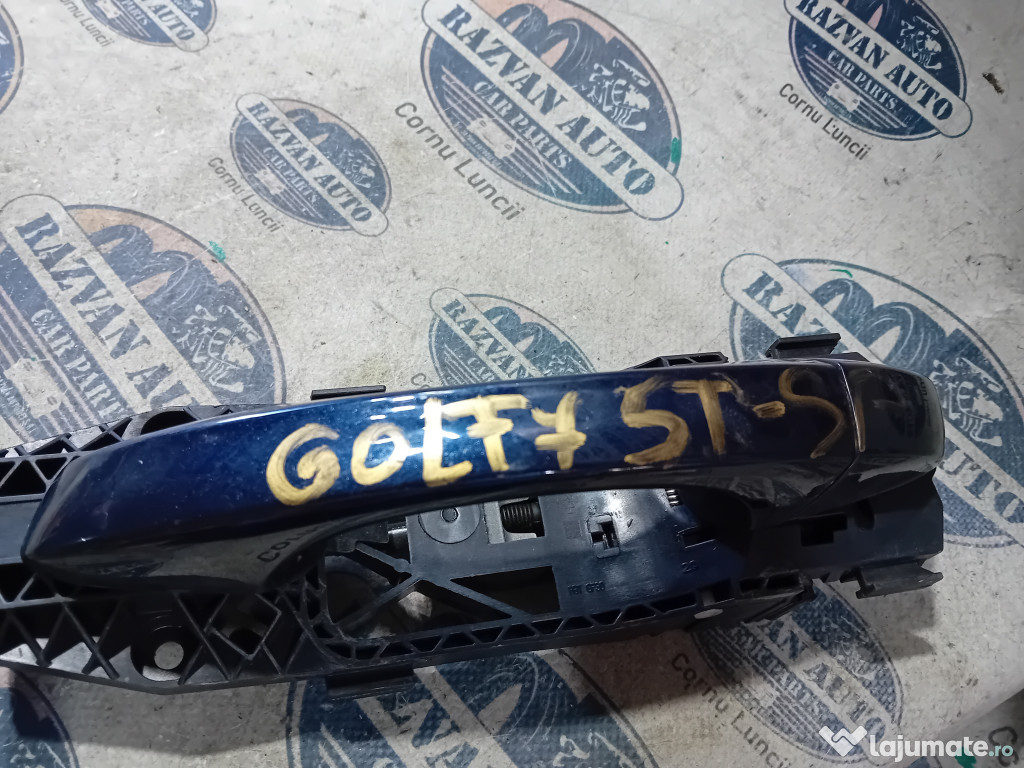 Maner exterior stanga spate Volkswagen Golf 7 2015