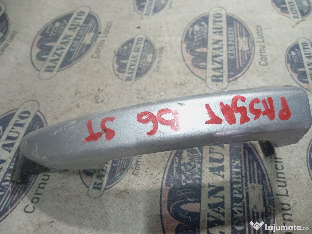 Maner exterior stanga spate Volkswagen Passat B6 2008