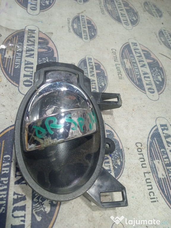 Maner interior dreapta spate Nissan Juke 2011