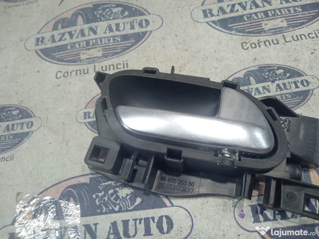 Maner interior dreapta fata Peugeot 508 2011
