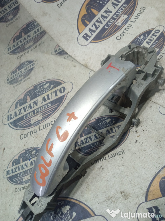 Maner exterior dreapta fata Volkswagen Golf 6 Plus 2010