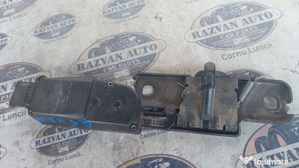 Broasca hayon Audi Q5 2010