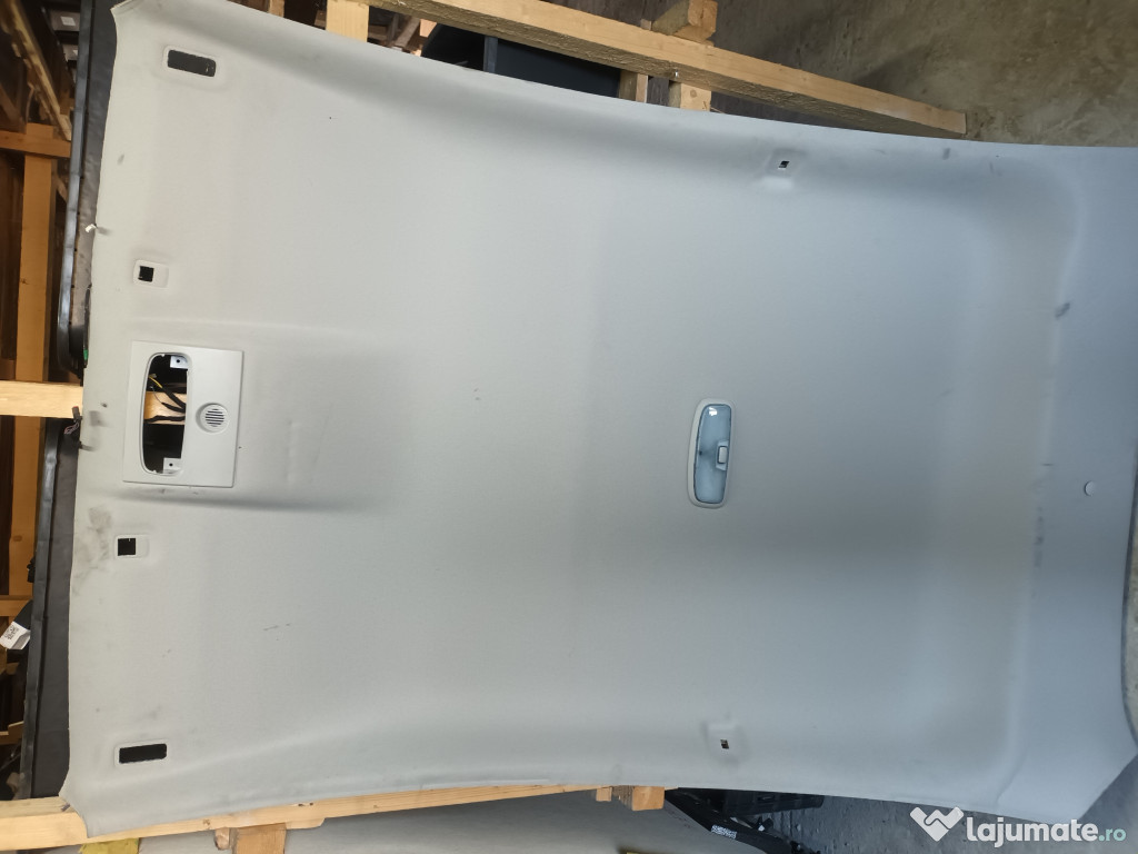 Plafon material Ford Fiesta 2014