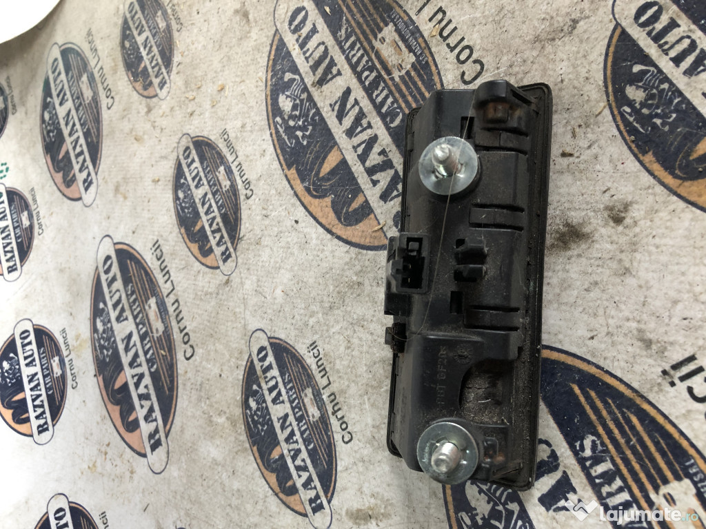 Buton deschidere hayon Volkswagen Jetta 2012