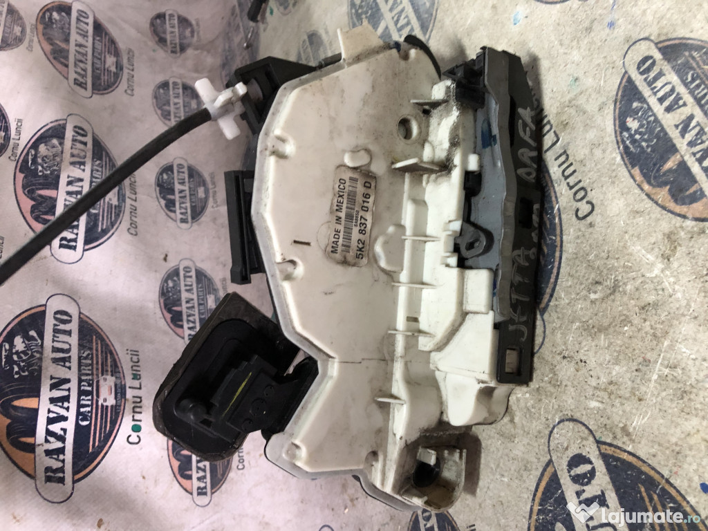 Broasca dreapta fata Volkswagen Jetta 2012
