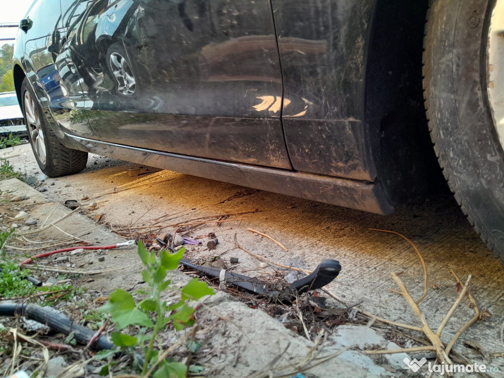Prag dreapta plastic Audi A6 C7 2012