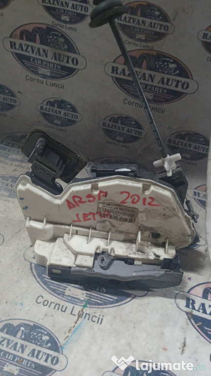Broasca dreapta spate Volkswagen Jetta 2012