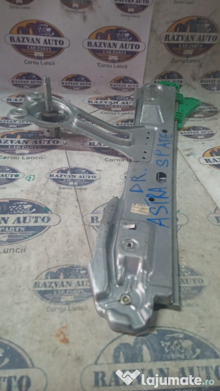 Macara geam dreapta spate Opel Astra 2011
