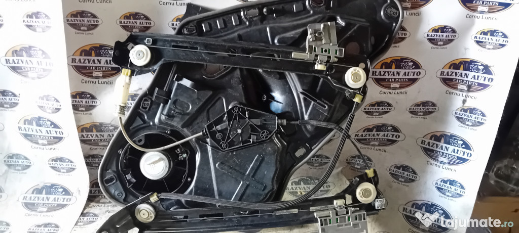 Macara geam dreapta spate Volkswagen Passat CC 2013