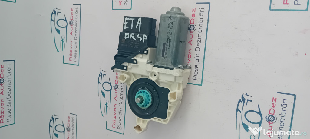 Motoras macara dreapta spate Volkswagen Jetta 2012