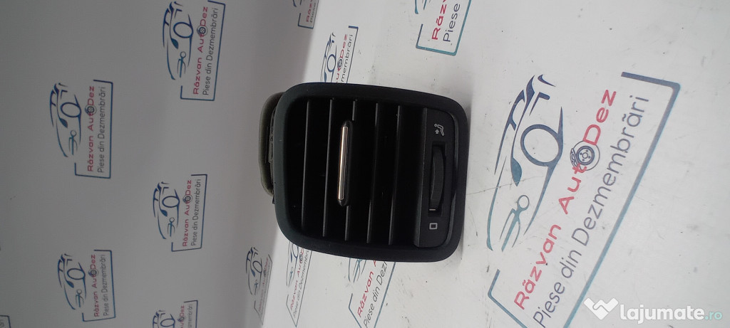 Grila ventilatie stanga Skoda Yeti 2015