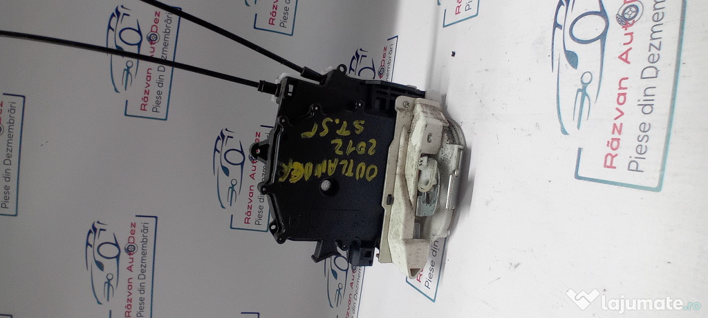 Broasca stanga spate Mitsubishi Outlander 2012