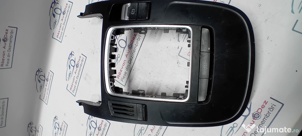 Consola centrala Audi A5 2010