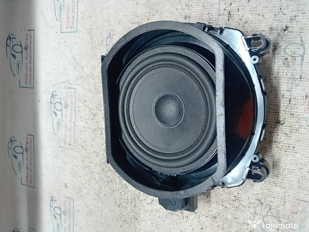 Boxa podea dreapta BMW X3 F25 2012