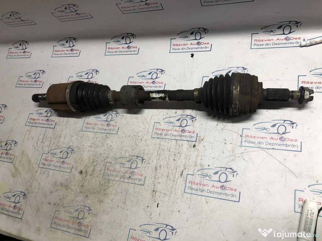 Planetara stanga fata Dacia Duster 1.6 Benzina 2019