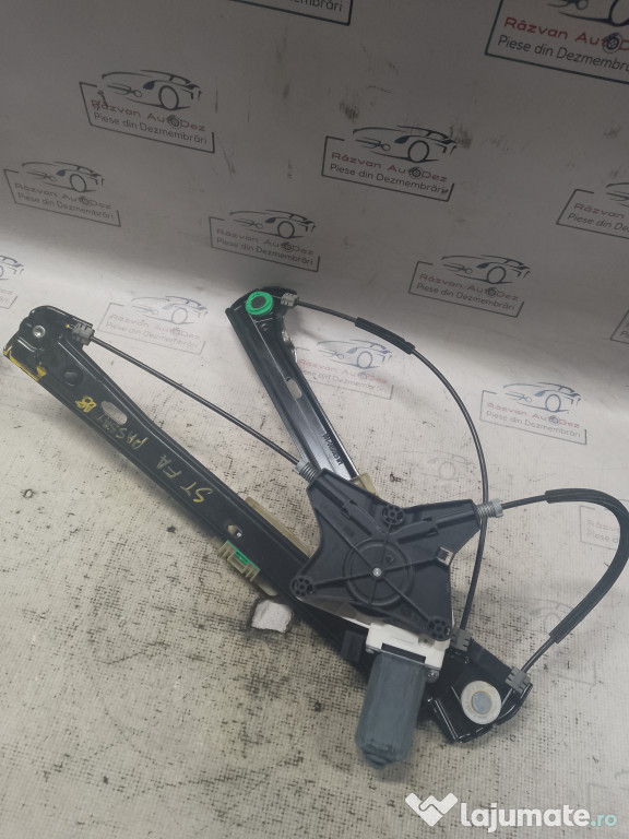 Macara geam stanga fata Volkswagen Passat B8 2015