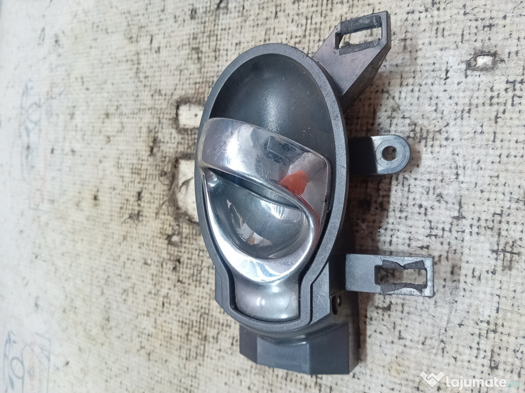 Maner interior stanga spate Nissan Juke 2012