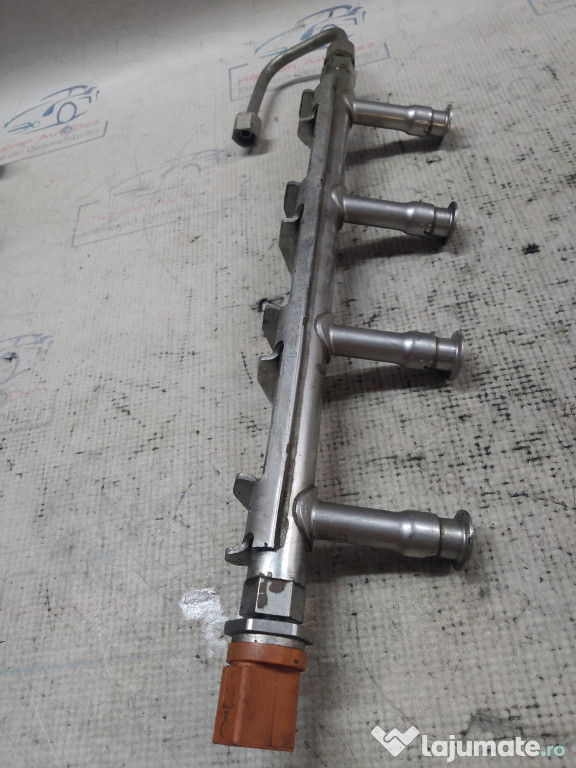 Rampa injectoare Skoda Fabia 2 1.2 2011