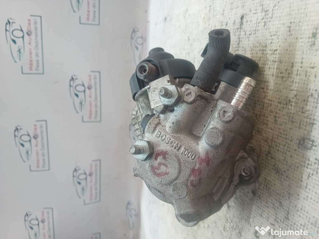 Pompa injectie Volkswagen Passat B7